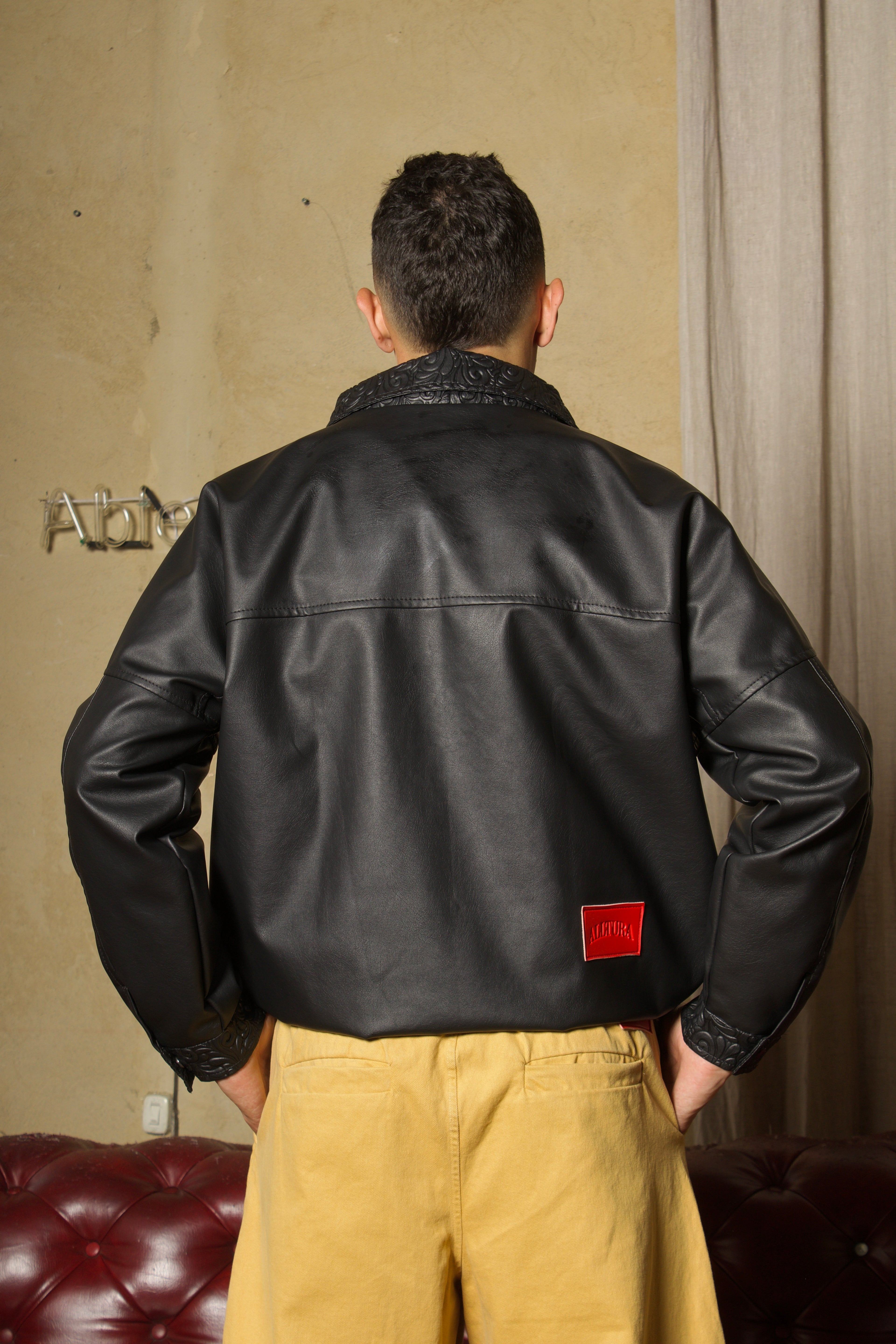 Chaqueta Repujada Centro